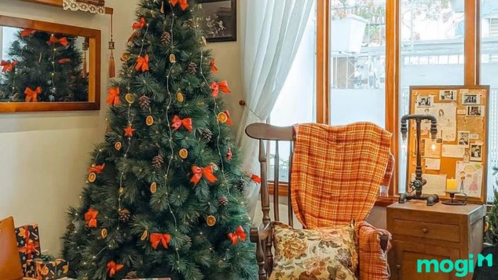 Trang trí Noel nhà hàng với không khí tươi mới và cuốn hút