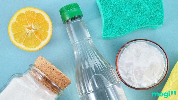 Cách tẩy sơn móng tay
