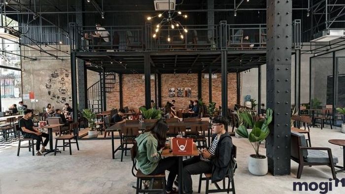 Quán cafe phục vụ xuyên Tết