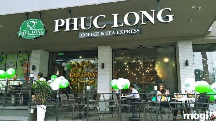 Quán cafe phục vụ xuyên Tết