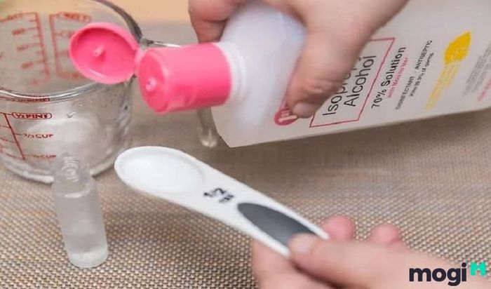 Trộn đều các nguyên liệu theo tỷ lệ đã hướng dẫn