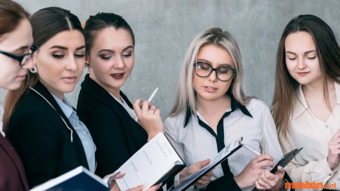Đào tạo và điều phối đội ngũ nhân viên kinh doanh hiệu quả