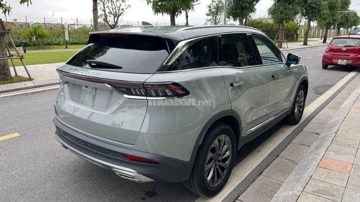 Màu trắng, ghi và xám là đại diện cho mệnh Kim trong ngũ hành