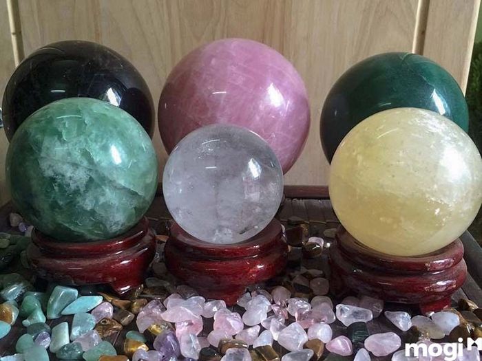 Mẫu 2: Quà Mừng Khai Trương - Đá Phong Thủy Tăng Cường Vận Khí