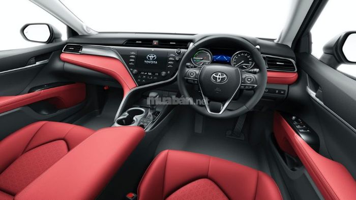 Toyota Camry dành cho người tuổi Mùi 1979 - 2