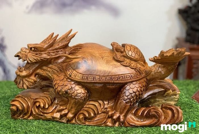 Tượng Long Quy cõng con trên lưng có ý nghĩa đặc biệt trong việc cầu con cái cho các gia đình mong muốn có thêm thành viên.