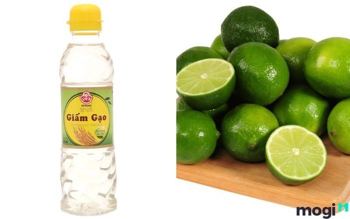 Giấm hoặc chanh không chỉ giúp làm sạch vết ố vàng nhanh chóng mà còn rất an toàn cho người sử dụng.