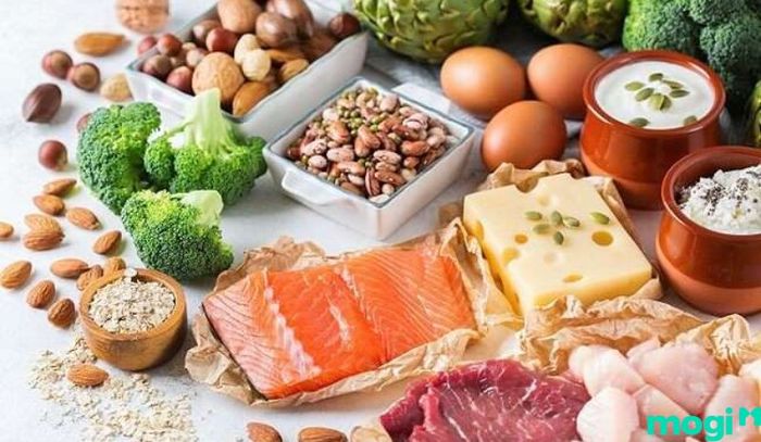 Cắn vào lưỡi là điềm gì - Nên bổ sung thực phẩm giàu vitamin B và C