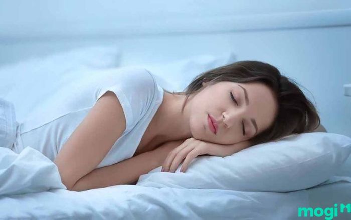 Mơ Thấy Người Khác Mang Thai