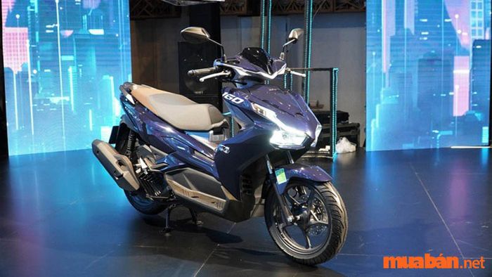 Xem ngay bảng giá xe AB 125 mới nhất năm 2024, cập nhật chi tiết từng phiên bản và mức giá cụ thể.