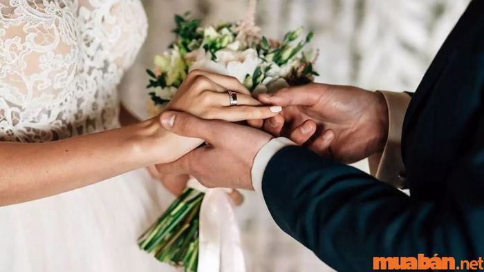Xem tuổi vợ chồng qua Cung Phi Bát Tự