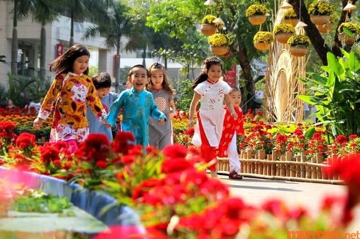 Lưu ý thứ mười khi xuất hành là gì? Hãy duy trì tâm trạng vui vẻ, hứng khởi để đón nhận năm mới thật thuận lợi.