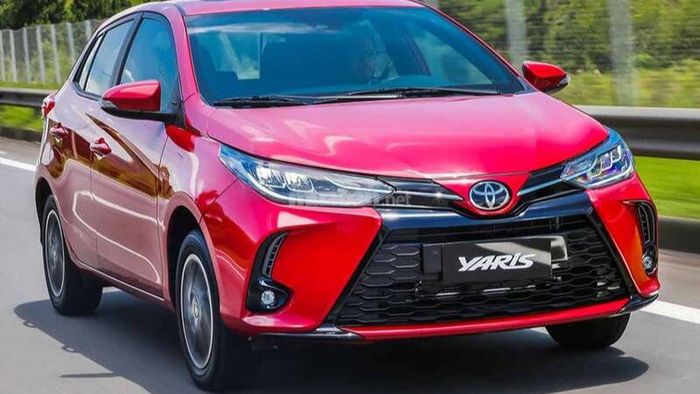 Giá xe Toyota Yaris hiện nay