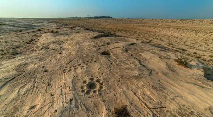 Experts agree that the rock carvings at Al Jassasiya are distinctive to the site and cannot be found elsewhere.