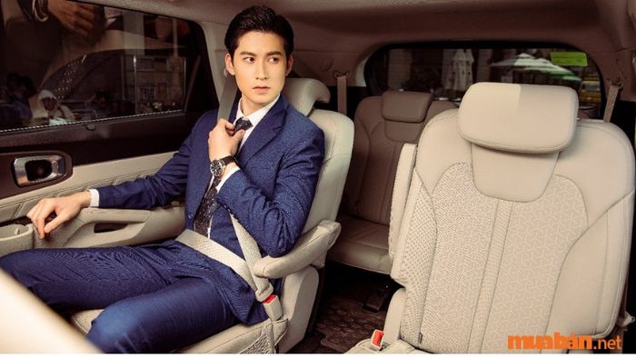 So với các hệ dẫn động khác như FWD, RWD, 4WD, 2WD, hệ dẫn động AWD có tính linh hoạt cao hơn, có thể được áp dụng trên nhiều dòng xe từ sedan, CUV đến SUV. Hệ dẫn động này cũng đang dần trở nên phổ biến trên các dòng xe bán tải ở nhiều quốc gia.