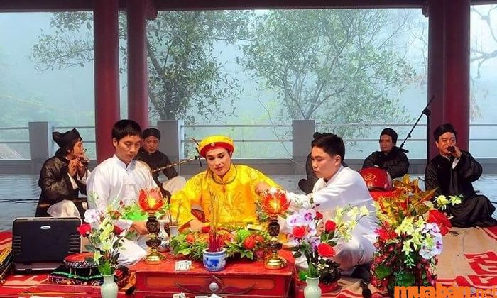 Lễ vật cần chuẩn bị cho nghi lễ hầu đồng là gì