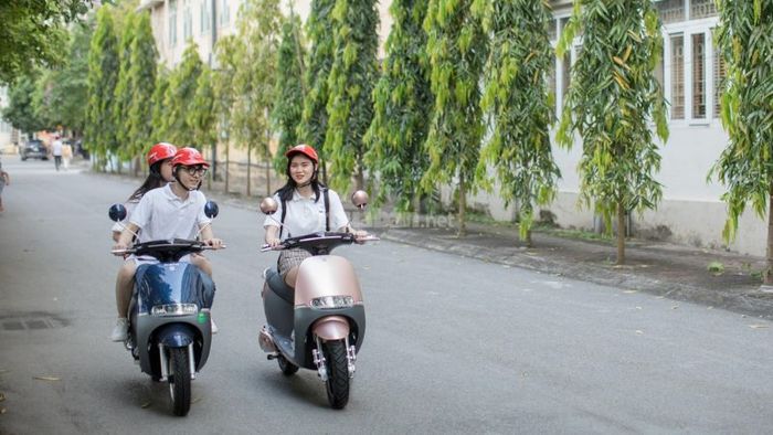 Tổng quan về xe máy điện Dibao: Đánh giá các tính năng và hiệu năng của dòng xe này