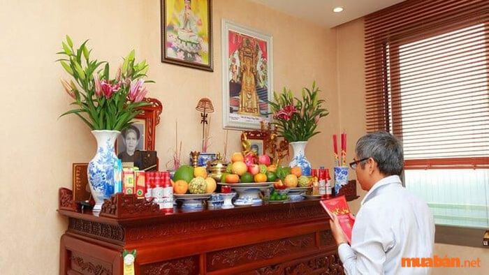 Lời Văn Khấn Khi Tỉa Chân Nhang