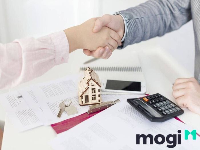 Hợp đồng thuê mặt bằng là yếu tố vô cùng quan trọng, giúp bảo vệ quyền lợi của cả hai bên.