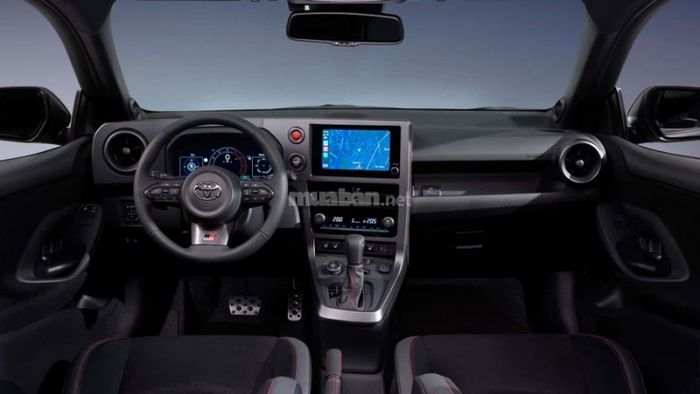 Giá xe Toyota Yaris hiện nay