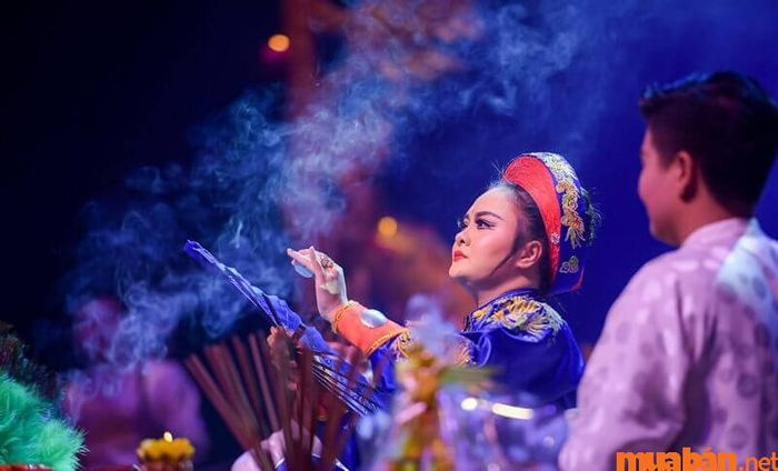 Chi phí tổ chức có thể rất cao, tùy theo quan niệm và tín ngưỡng của mỗi người.