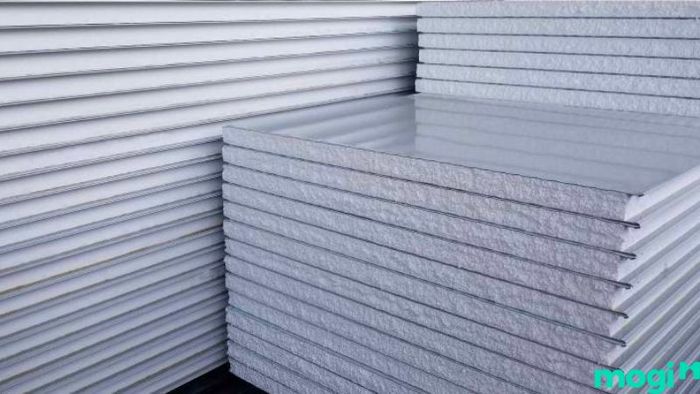 Tấm cách nhiệt dán tường nhà