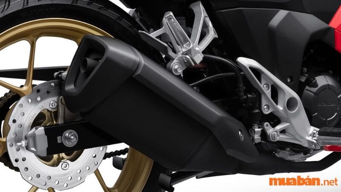 Động cơ Honda Winner X 2024 được cải tiến mạnh mẽ với bộ ly hợp chống trượt hai chiều mới.