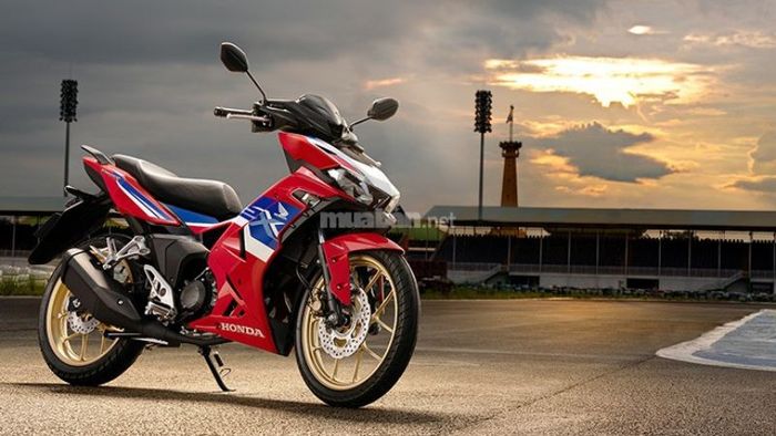 Chạy xe Winner cần lựa chọn số phù hợp với tốc độ