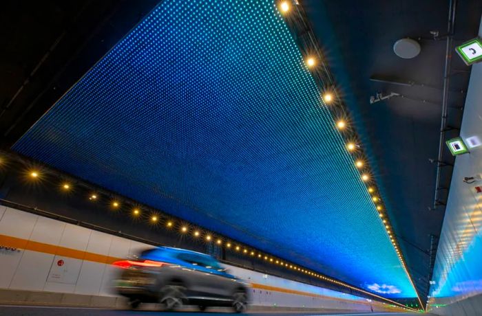 A glimpse of the LED lighting system installed on the ceiling of the 10.79-kilometer-long tunnel beneath Lake Taihu.