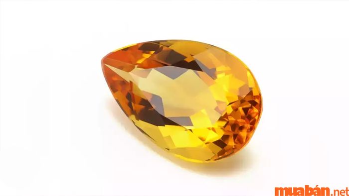 Đá Topaz mang trong mình nhiều ý nghĩa sâu sắc và luôn gắn liền với những biểu tượng đẹp đẽ trong các nền văn hóa khác nhau