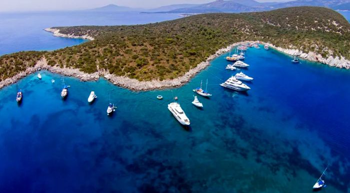 Orak is a fantastic destination for snorkeling enthusiasts.