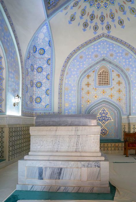 The Dorut Tilavat Complex in Shakhrisabz is home to the mausoleum of Sheikh Shamsiddin Kulol.