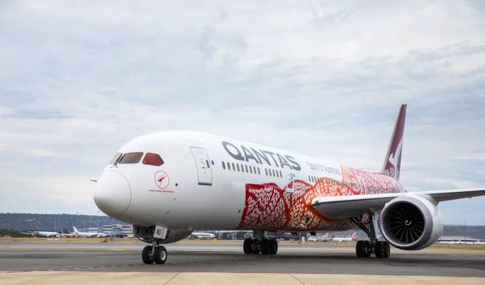 Qantas selected a Boeing 787 for its nonstop flights connecting Perth and London.