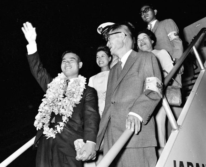 In 1963, 23-year-old Horie was warmly welcomed back to Japan by his parents and sister.