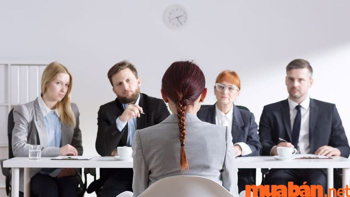 Câu hỏi phỏng vấn kế toán tổng hợp về xử lý tình huống công việc