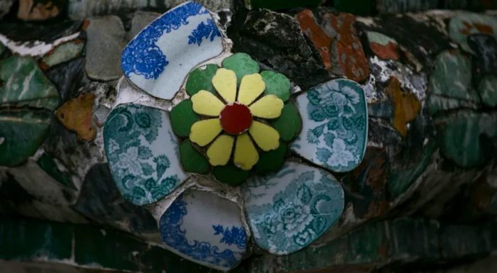 The iconic towers of Wat Arun are adorned with intricate pieces of Chinese porcelain.