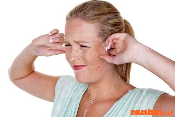 Mặc dù điềm báo ù tai không gây hại trực tiếp đến sức khỏe, nhưng bạn cũng nên chú ý đến tình trạng này.