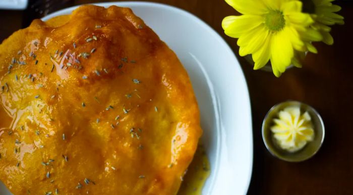 At Black Sheep Café, try the lavender frybread—a fragrant and creative variation on the classic Native American dish.