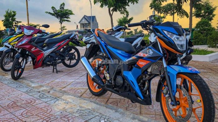 Xe Sonic độ theo phong cách thể thao năng động