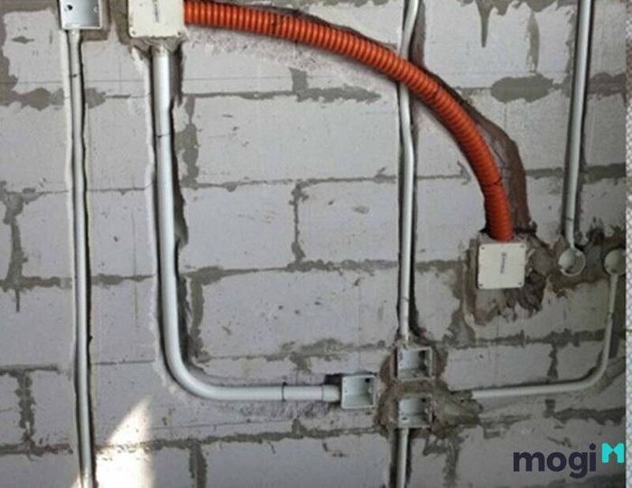 cách đi điện âm tường