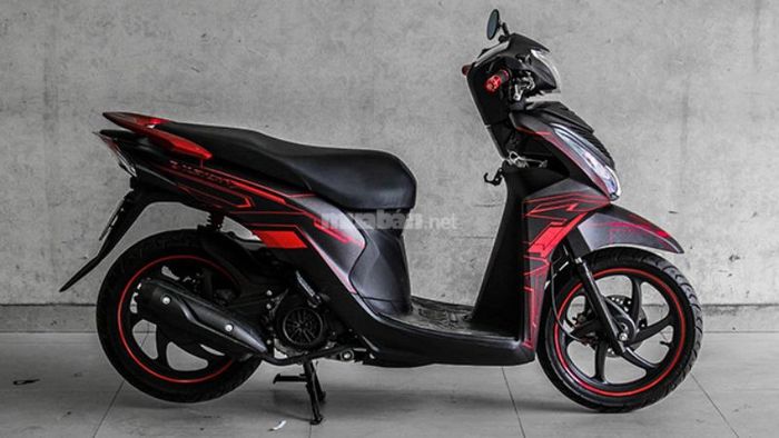 Dán decal cho xe Vision có mức giá như thế nào?
