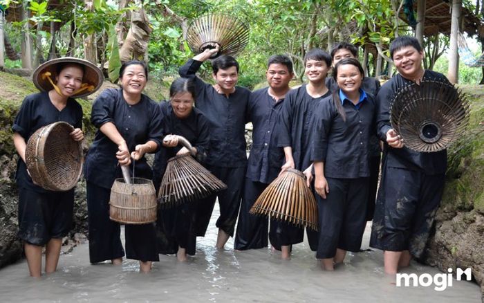 vườn trái cây Chín Hồng