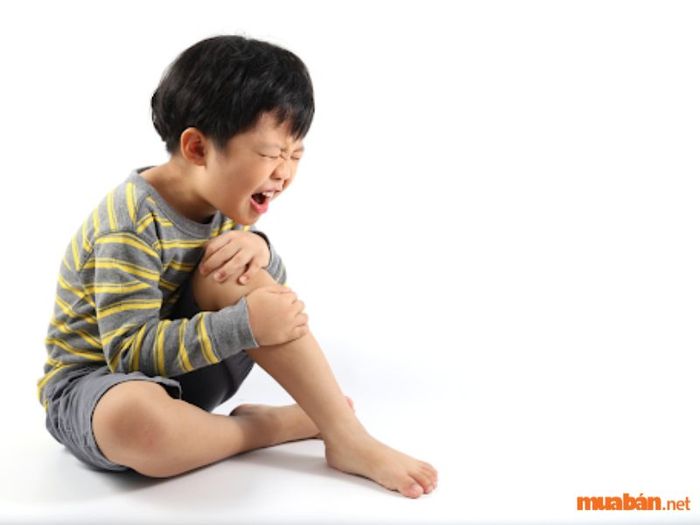 Mơ thấy em bé gặp phải đau đớn