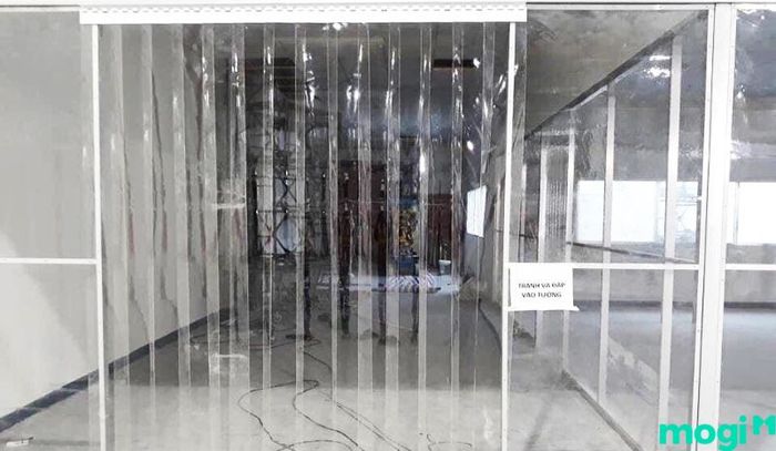 PVC là gì – Rèm cửa được làm từ chất liệu nhựa PVC