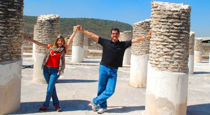 The couple captured in Mexico, discovering the sights of Tula.