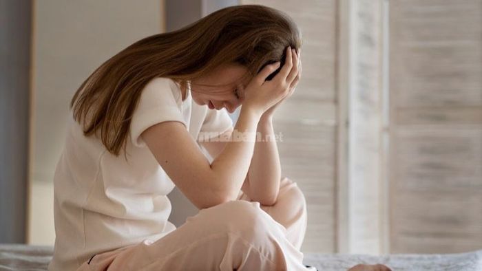 Với vận niên Long đắc vũ, trong năm nay, bạn sẽ dễ mắc phải tình trạng lo lắng, can thiệp vào việc của người khác thay vì tập trung vào công việc của mình.