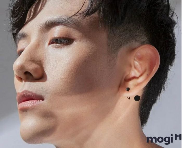 Nốt ruồi ở vị trí cổ sau tai