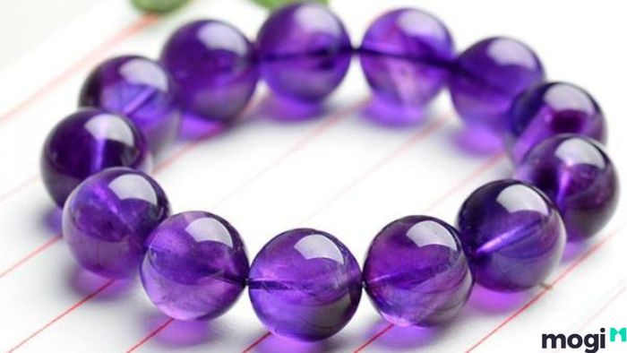 Đá phong thủy nào phù hợp với bé sinh năm 2024?