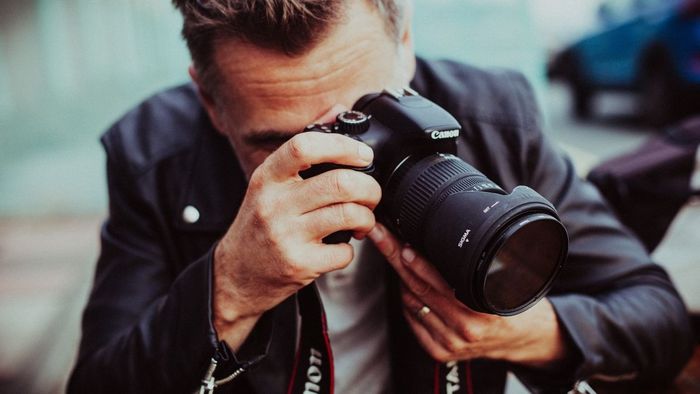 Tại sao việc đổi tên file trên máy ảnh Canon lại cần thiết?