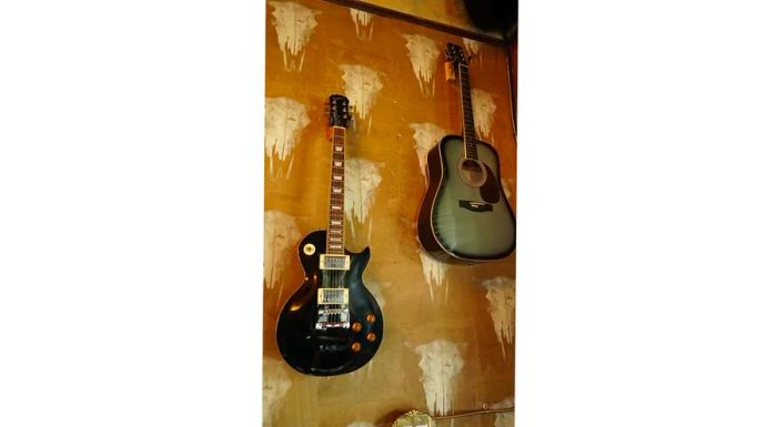 Guests are welcome to pick up a guitar from the wall and start jamming whenever the mood strikes.